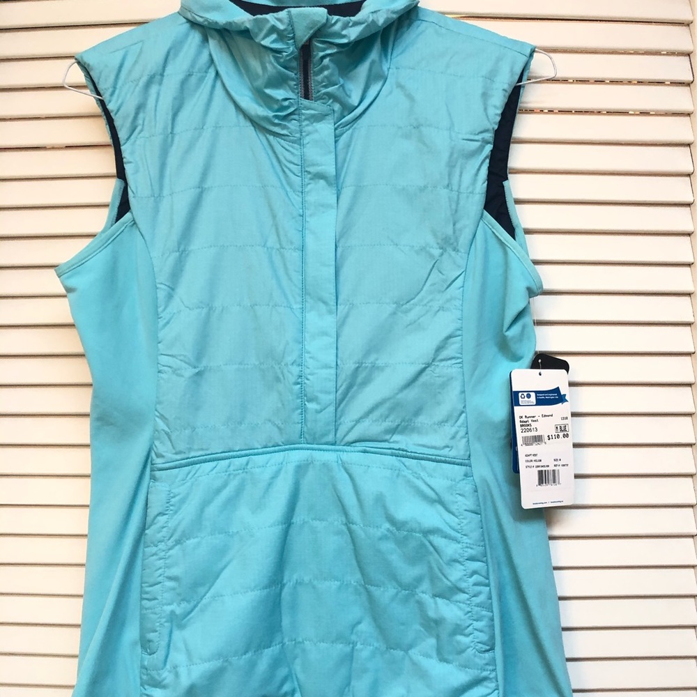 Brooks Adapt Vest NWT Adult Medium